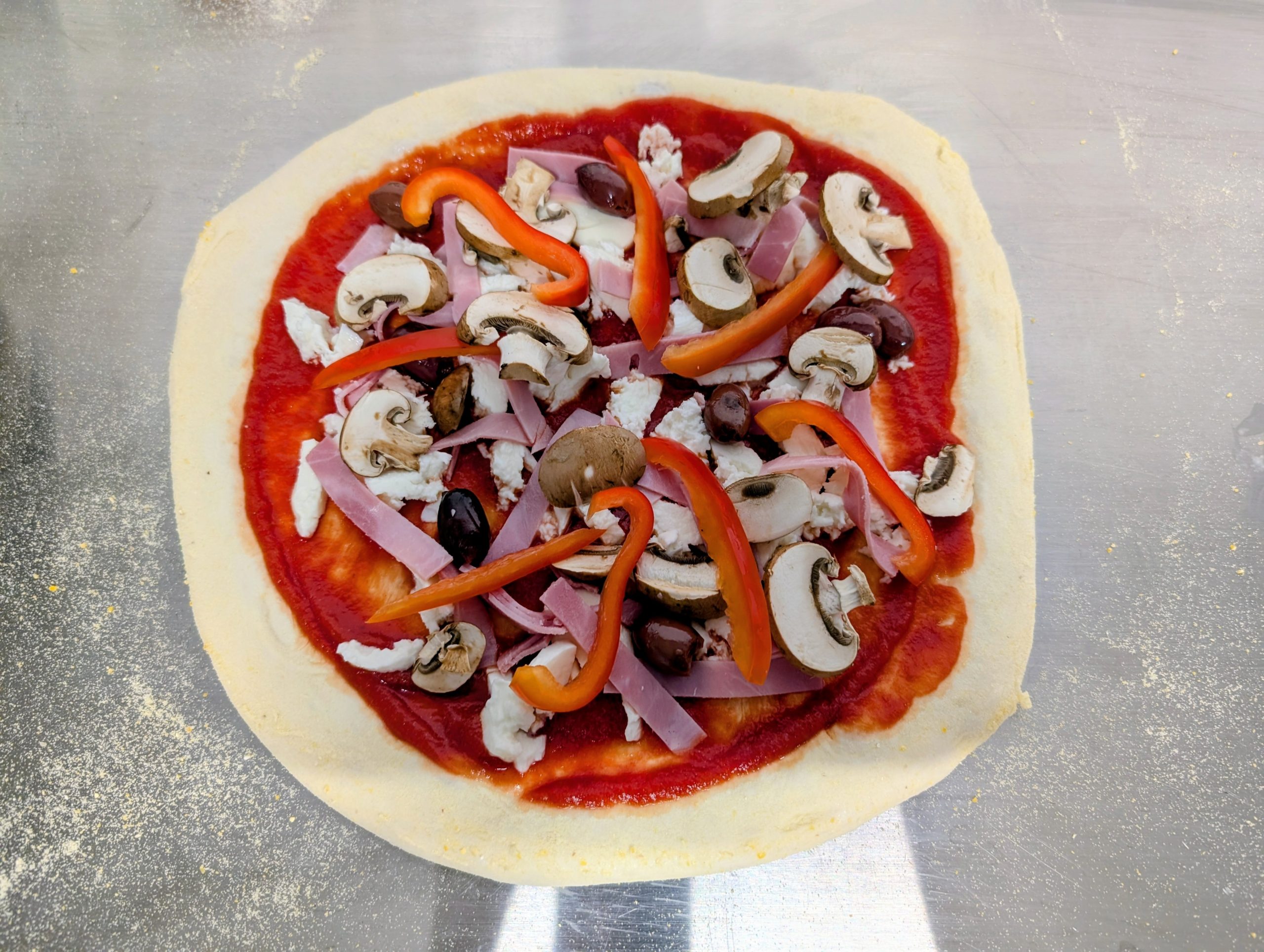 Pizza belegen